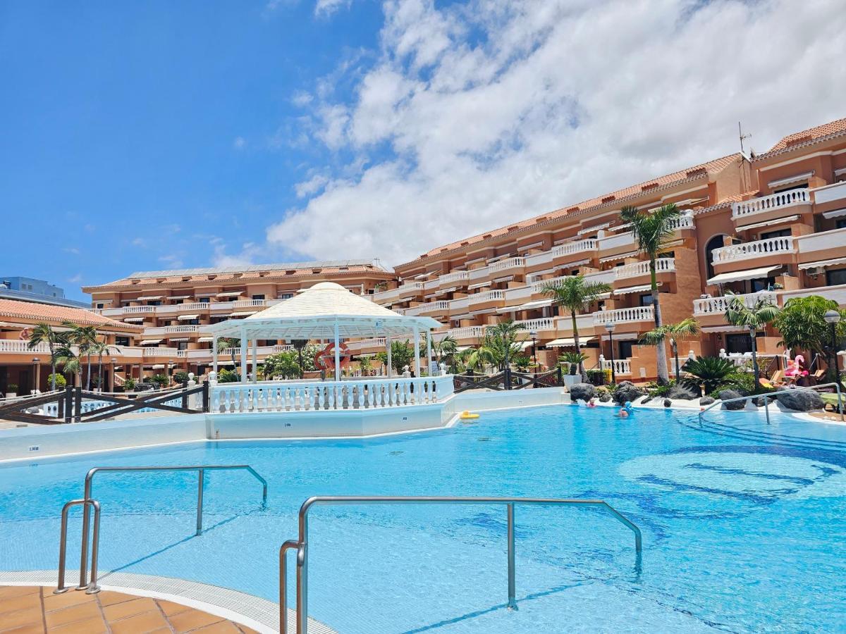 Tenerife Holidays Deluxe, Royal Garden, Las Americas Playa de las Americas  Exterior photo
